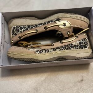 Cheetah youth sperrys
